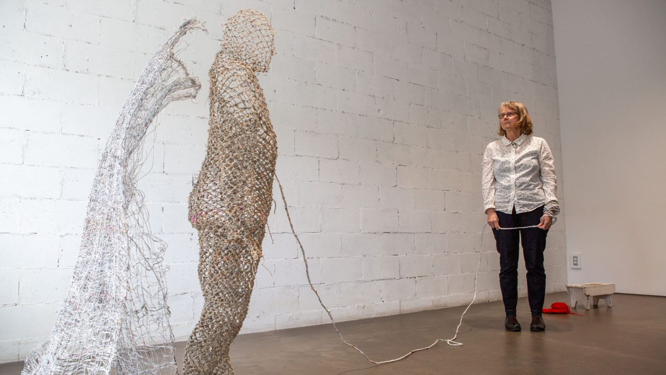 Karen Trask performing "Hanging By A Thread / Ne tenir qu’à un fil", 2022